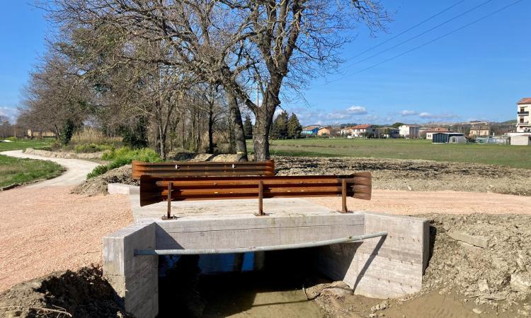 Montecassiano, riapre il ponte sul Vallato Montecassiano, riapre il ponte sul Vallato