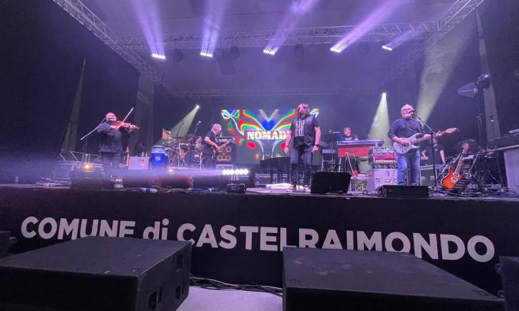 Castelraimondo, il concerto dei Nomadi fa sold out alla Festa di Primavera