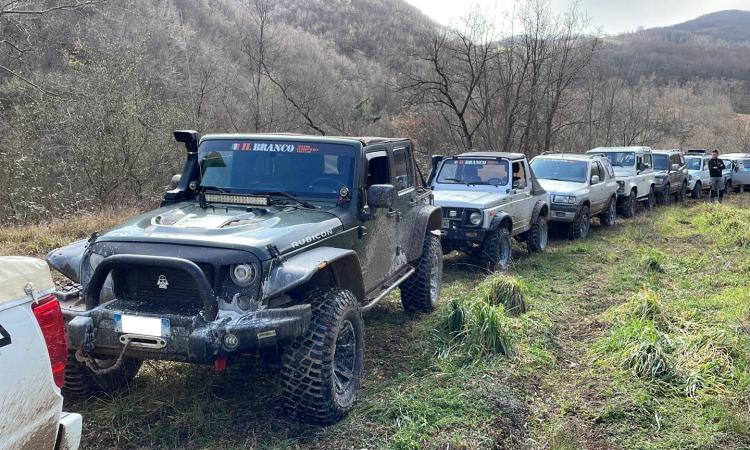 "San Severino adventure", il raduno dei fuoristrada fa il pieno di presenze "San Severino adventure", il raduno dei fuoristrada fa il pieno di presenze