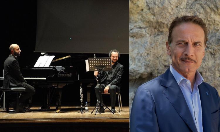 Civitanova, Cesare Bocci omaggia Lucio Battisti: la sua storia in scena al teatro Annibal Caro