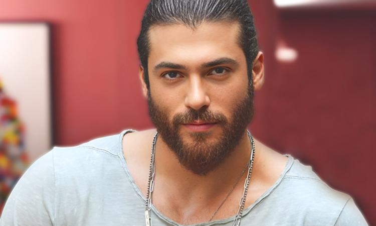 Can Yaman a Macerata: incontro con gli studenti delle superiori
