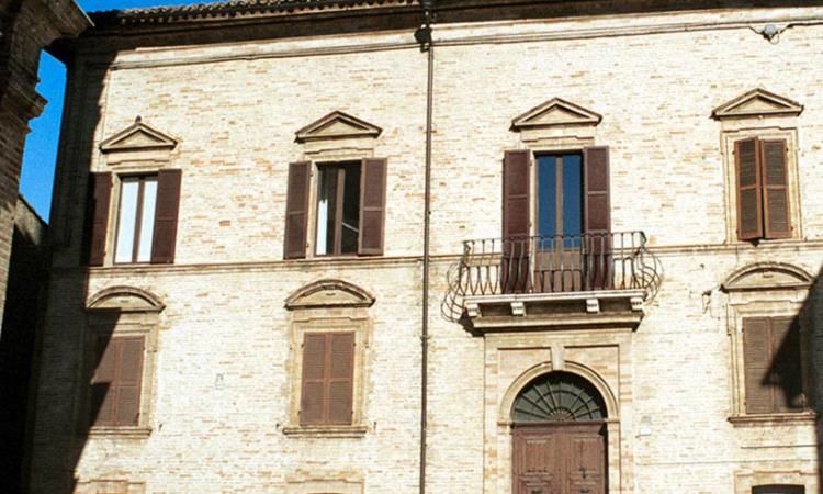 Morrovalle, Palazzo Vicoli arrivano i fondi: contributo da 4 milioni per la ristrutturazione