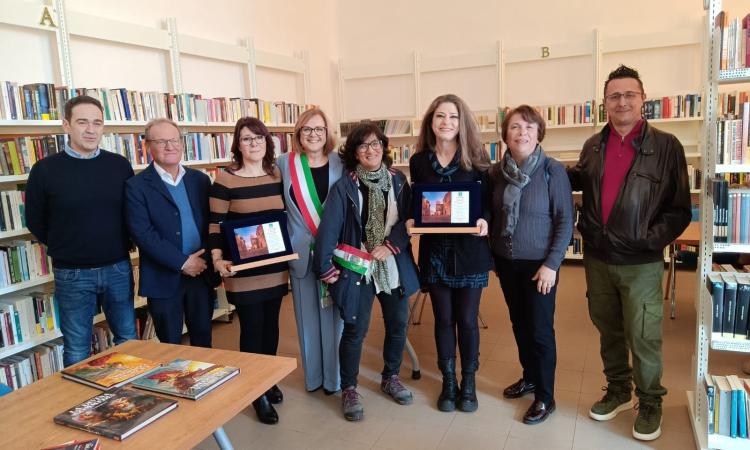 Montefano, taglio del nastro per la prima Biblioteca Comunale: dedicata a Rita Atria, vittima di mafia Montefano, taglio del nastro per la prima Biblioteca Comunale: dedicata a Rita Atria, vittima di mafia