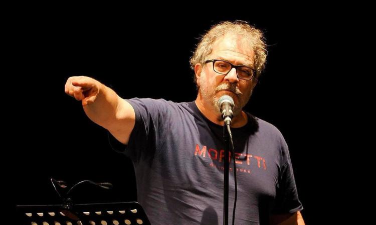 Matelica, al teatro Piermarini arriva Pojana: il celebre personaggio ideato da Andrea Pennacchi Matelica, al teatro Piermarini arriva Pojana: il celebre personaggio ideato da Andrea Pennacchi