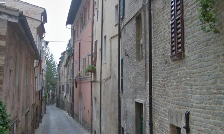 Macerata, lavori in via Padre Matteo Ricci: scatta il divieto di transito Macerata, lavori in via Padre Matteo Ricci: scatta il divieto di transito