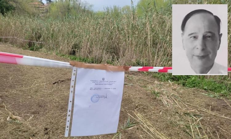 Macerata, morte Vincenzo Lattanzi: disposta l'autopsia. Sequestrato il terreno del ritrovamento Macerata, morte Vincenzo Lattanzi: disposta l'autopsia. Sequestrato il terreno del ritrovamento