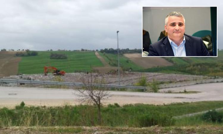 Emergenza rifiuti, Bisonni: "I politici di destra eletti come salvatori della Patria hanno fallito" Emergenza rifiuti, Bisonni: "I politici di destra eletti come salvatori della Patria hanno fallito"