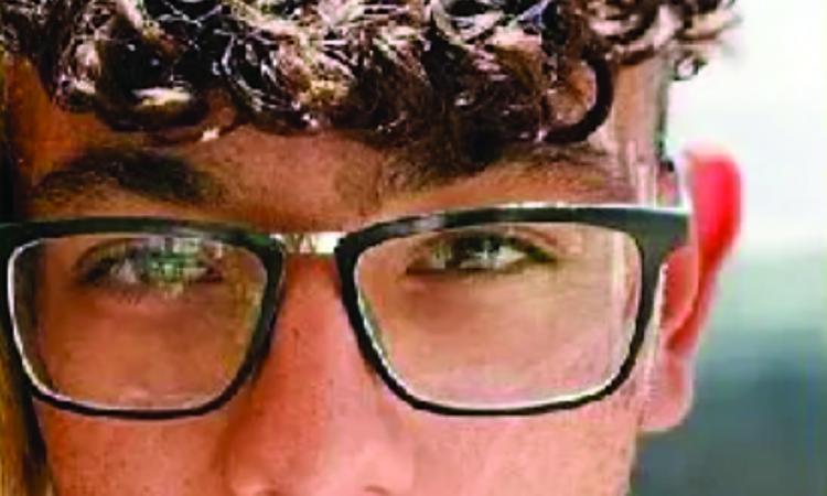 Morì a 16 anni dopo uno stage: palloncini bianchi per ricordare Giuseppe Lenoci Morì a 16 anni dopo uno stage: palloncini bianchi per ricordare Giuseppe Lenoci
