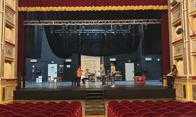 Tolentino, a lezione di recitazione da Saverio Marconi: al Vaccaj il saggio delle allieve