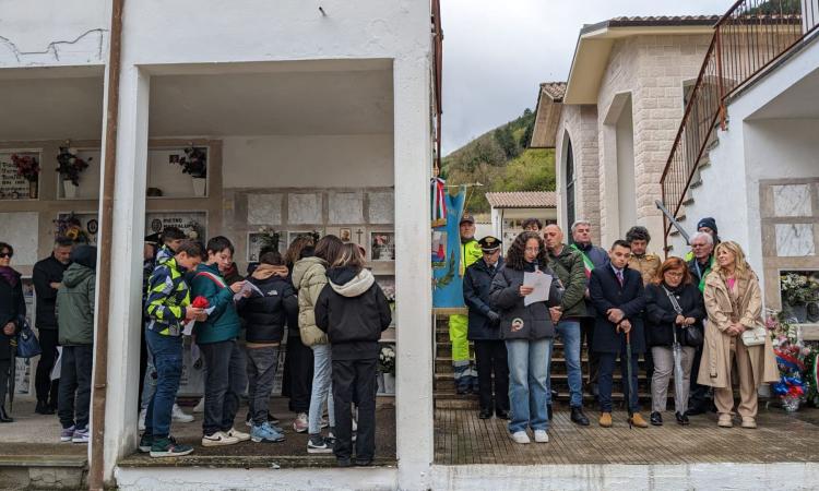 Ucciso da una banda di rapinatori: Fiuminata ricorda il vice brigadiere Alfredo Costantini Ucciso da una banda di rapinatori: Fiuminata ricorda il vice brigadiere Alfredo Costantini