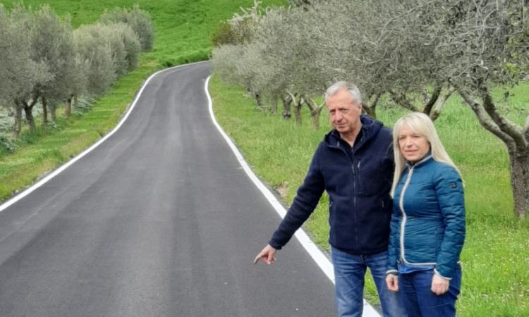 San Severino, dopo venti anni di attesa asfaltata la strada Serrone-Valle San Severino, dopo venti anni di attesa asfaltata la strada Serrone-Valle