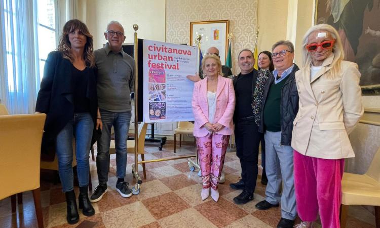 Civitanova, un primo maggio dal sapore anni '80 con Adriano Pappalardo e Ivana Spagna Civitanova, un primo maggio dal sapore anni '80 con Adriano Pappalardo e Ivana Spagna