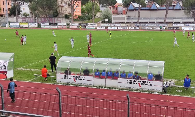 Serie D, il Tolentino piega il Trastevere in dieci: Nagy segna il gol dell'anno