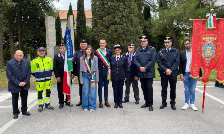 Morrovalle celebra il 25 aprile sulle note di Giorgio Gaber (FOTO)