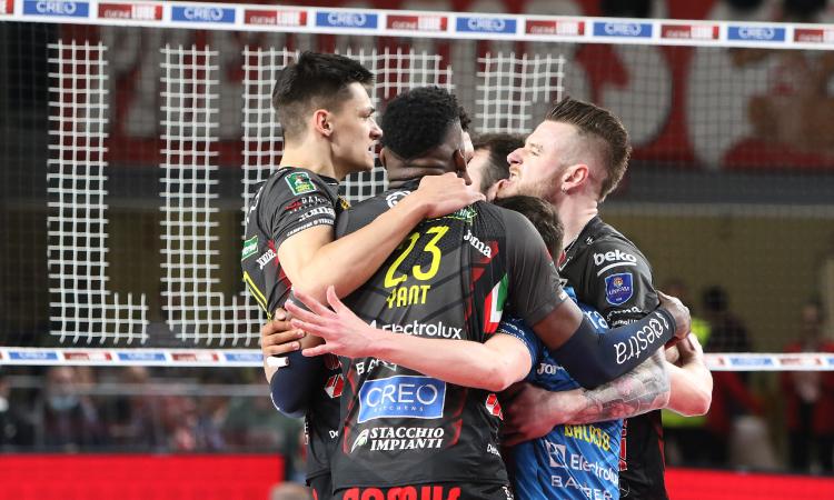 Finale Scudetto, nuove date ufficiali per Gara 4 ed eventuale Gara 5 fra Lube e Trento Finale Scudetto, nuove date ufficiali per Gara 4 ed eventuale Gara 5 fra Lube e Trento