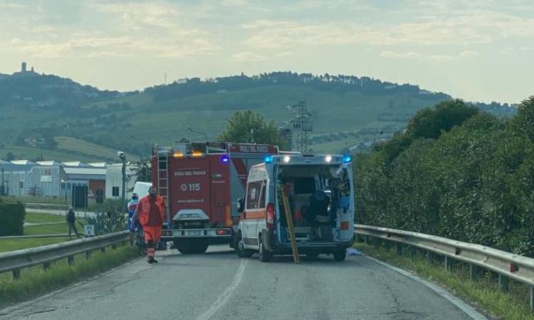Montelupone, incidente lungo la Regina: giovane soccorso in eliambulanza