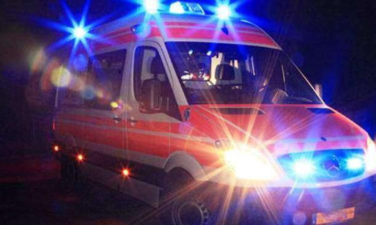 Cingoli, scontro tra un'Ape Cross e un'auto: 15enne trasportato a Torrette