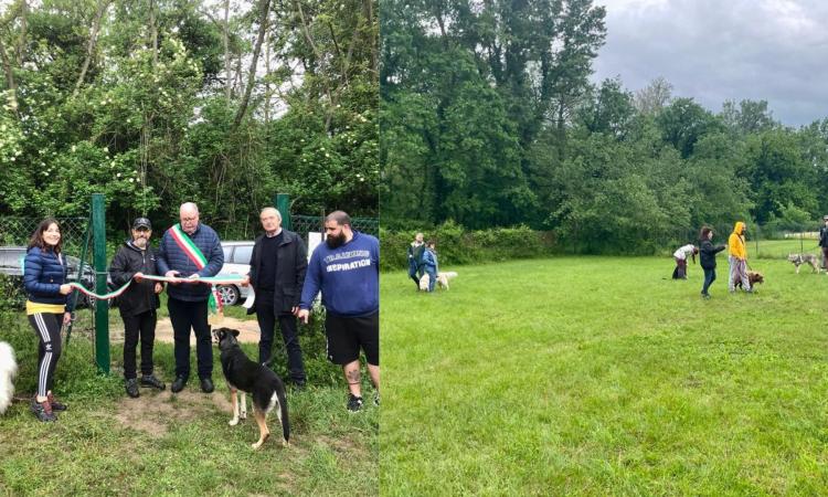 Castelraimondo, taglio del nastro per la nuova area cani comunale Castelraimondo, taglio del nastro per la nuova area cani comunale