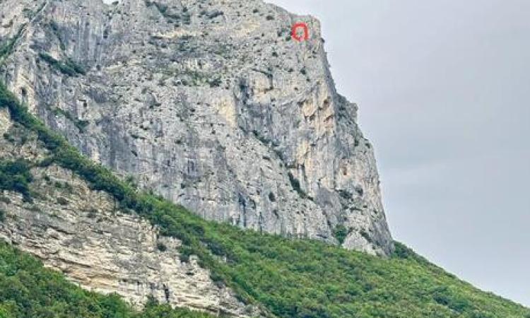 Piobbico, malore durante un'arrampicata: muore alpinista di 60 anni Piobbico, malore durante un'arrampicata: muore alpinista di 60 anni