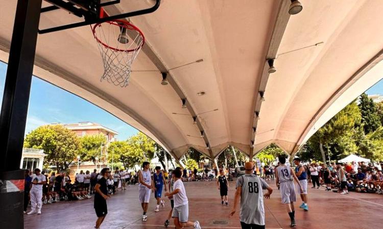 Civitanova celebra la Giornata Nazionale dello Sport: colori e allegria al Varco sul Mare