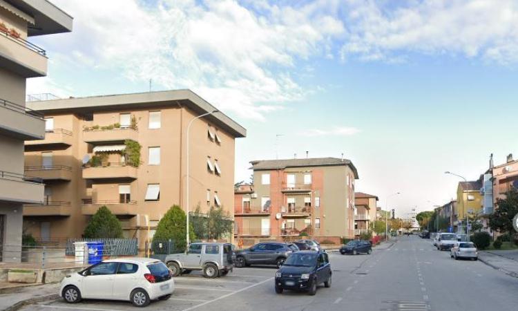 San Severino, modifiche alla viabilità e alla sosta in via Divini: ecco cosa cambia San Severino, modifiche alla viabilità e alla sosta in via Divini: ecco cosa cambia