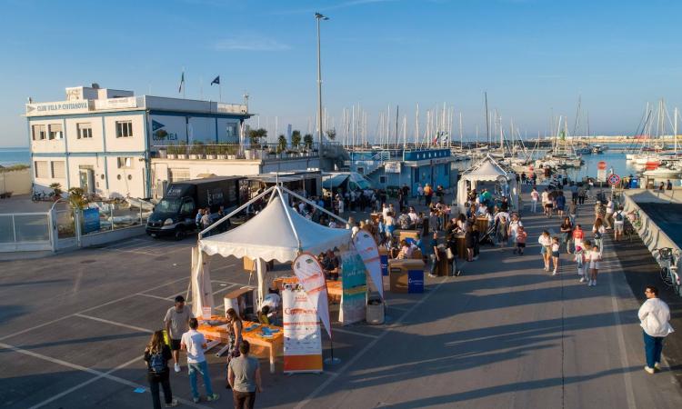 Civitanova, GustaPorto dà il via all'estate. Svelate le proposte gourmet curate dagli chef locali Civitanova, GustaPorto dà il via all'estate. Svelate le proposte gourmet curate dagli chef locali