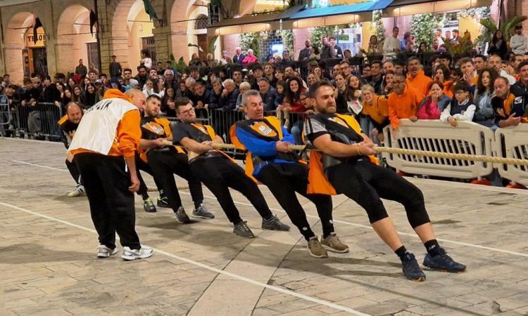 San Severino, Palio dei Castelli: Cesolo in testa, Serralta-Settempeda la finale del tiro alla fune