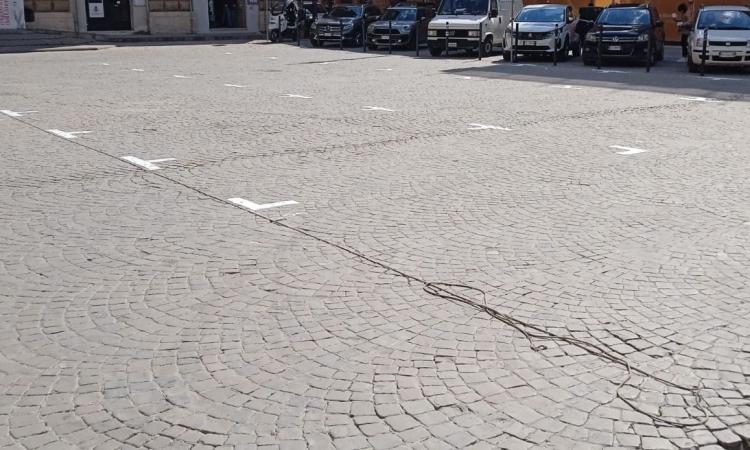 Tolentino, 14 nuovi parcheggi per la sosta temporanea in piazza della Libertà