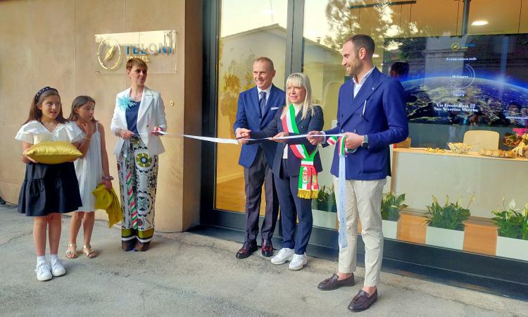 San Severino, nuova sede per Teloni Travel: "Turismo in villa? È l'anno della svolta" San Severino, nuova sede per Teloni Travel: "Turismo in villa? È l'anno della svolta"