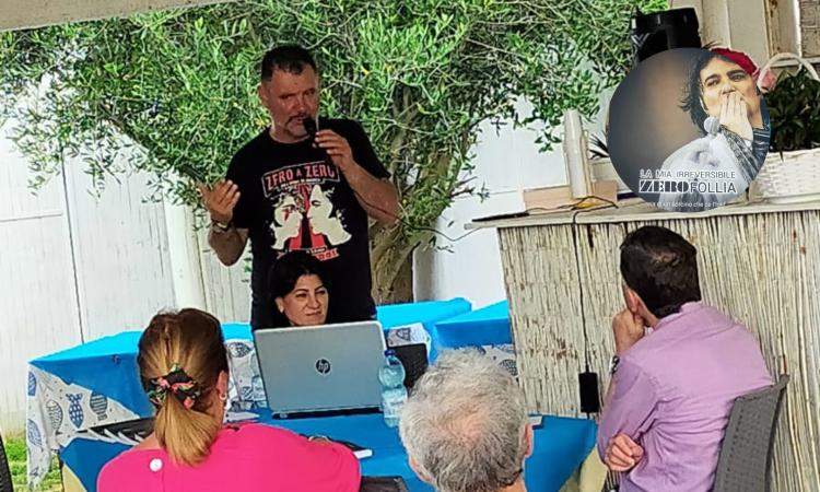 Civitanova, Spadoni presenta il suo libro sulla "Zerofollia": vita e carriera di Renato Zero al Veneziano Civitanova, Spadoni presenta il suo libro sulla "Zerofollia": vita e carriera di Renato Zero al Veneziano