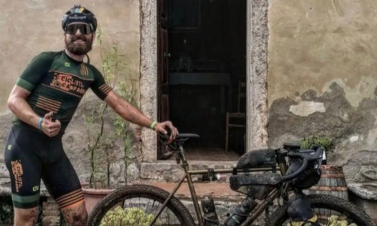Montecosaro, la nuova impresa del ciclista Lorenzo Baccifava: dislivello monstre e 8 giorni di gara in Armenia