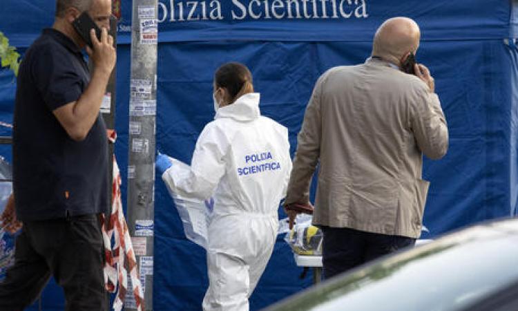 Omicidio della 17enne Michelle Causo, lo strazio dei genitori: "Una brava ragazza ce l'hanno uccisa come un cane" Omicidio della 17enne Michelle Causo, lo strazio dei genitori: "Una brava ragazza ce l'hanno uccisa come un cane"