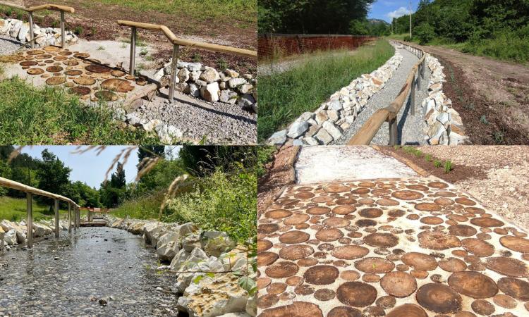 Pieve Torina, a piedi nudi su cortecce, ghiaia e nell'acqua: taglio del nastro per il percorso kneipp Pieve Torina, a piedi nudi su cortecce, ghiaia e nell'acqua: taglio del nastro per il percorso kneipp