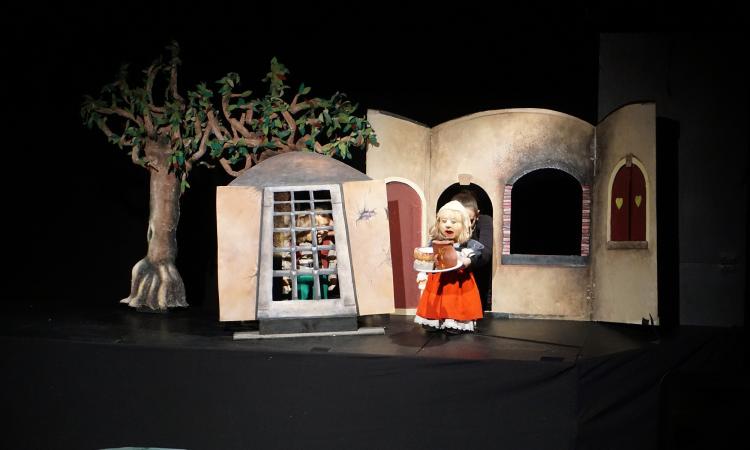Civitanova, "L'estate da Favola" parte con Hansel e Gretel: appuntamento per bambini e famiglie Civitanova, "L'estate da Favola" parte con Hansel e Gretel: appuntamento per bambini e famiglie