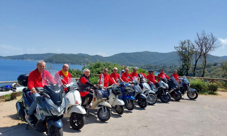 Nuova avventura per i "Friends on Vespa": in viaggio da Recanati all'Isola d'Elba