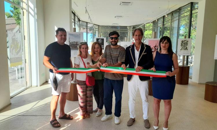 Civitanova, una mostra di arti visive e due nuovi billboard: al via il Tabula Rasa Festival Civitanova, una mostra di arti visive e due nuovi billboard: al via il Tabula Rasa Festival