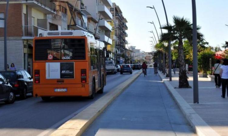 Civitanova, sconti per chi si muove in bici o con l’autobus: ok al progetto da oltre 190mila euro