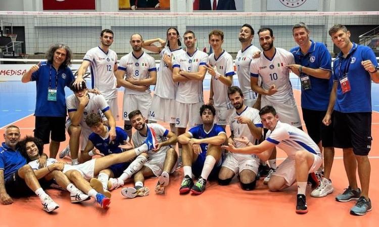 Volley, la Nazionale sordi medaglia di bronzo agli Europei: gioia per coach Zamponi