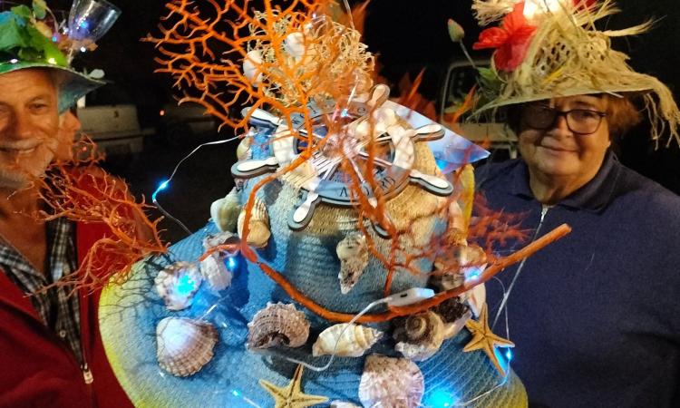 Mogliano,"Tanto di cappello" al festival delle tradizioni: ecco il copricapo vincitore dell'edizione 2023