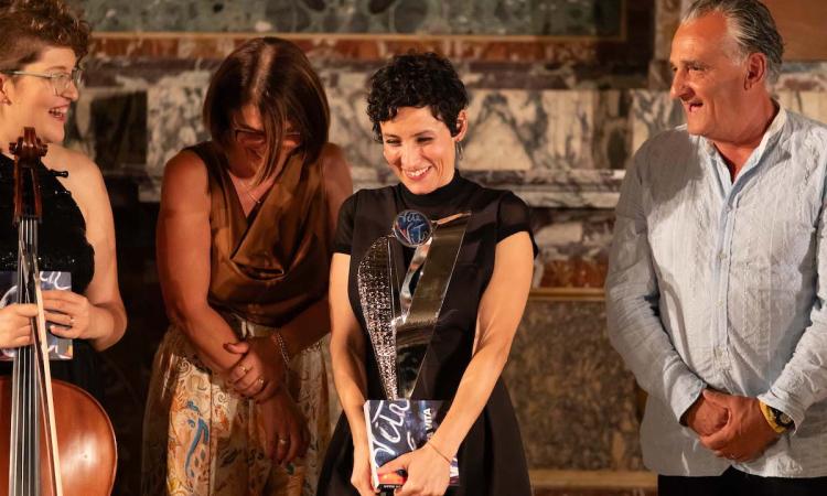 Civitanova, Serena Abrami si aggiudica il premio "Vita Vita Giovane talento" Civitanova, Serena Abrami si aggiudica il premio "Vita Vita Giovane talento"