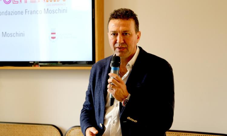 Sbarca in Italia a 14 anni senza famiglia: affidato al comune di Tolentino giovane migrante Sbarca in Italia a 14 anni senza famiglia: affidato al comune di Tolentino giovane migrante