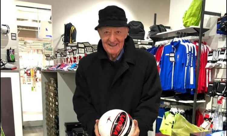 Mondo del calcio in lutto, è morto a 86 anni Carlo Mazzone Mondo del calcio in lutto, è morto a 86 anni Carlo Mazzone
