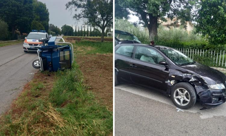 Treia, Apecar si ribalta dopo lo scontro con un'auto: 17enne trasportato all'ospedale Treia, Apecar si ribalta dopo lo scontro con un'auto: 17enne trasportato all'ospedale