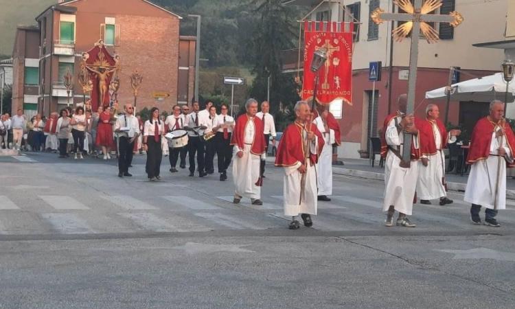 Castelraimondo, Festa triennale del SS.Crocifisso: una settimana di eventi all'insegna del sacro