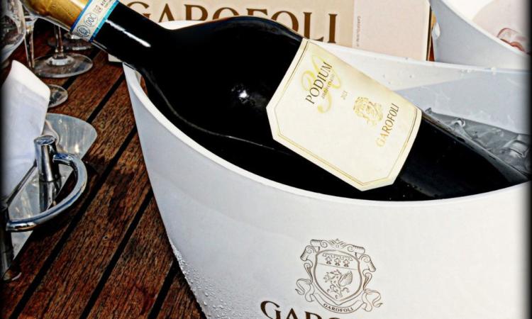 Podium, il Verdicchio che fa la storia: la Casa Vinicola Garofoli festeggia i 30 anni del suo vino iconico