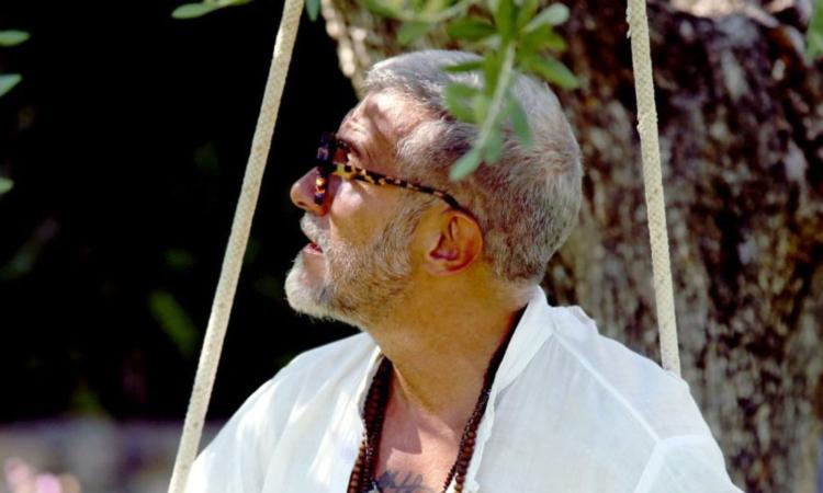 Il ritorno a sé stessi attraverso la musica: la storia del compositore autodidatta Alessandro Maggi (FOTO e VIDEO)