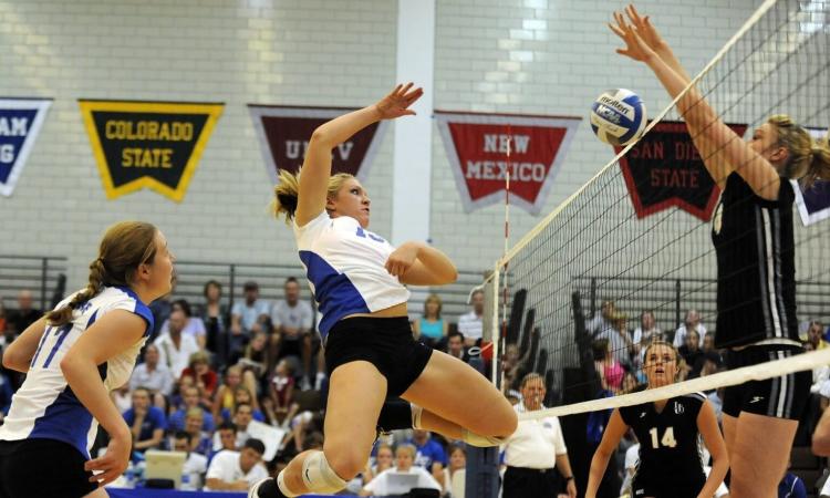 Volley, a Camerino le finali nazionali dei Campionati studenteschi: 96 incontri in programma Volley, a Camerino le finali nazionali dei Campionati studenteschi: 96 incontri in programma