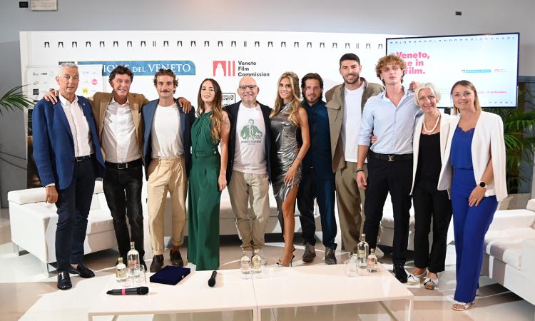 "InFiniti", Recanati protagonista all’80° edizione della Mostra del Cinema di Venezia "InFiniti", Recanati protagonista all’80° edizione della Mostra del Cinema di Venezia