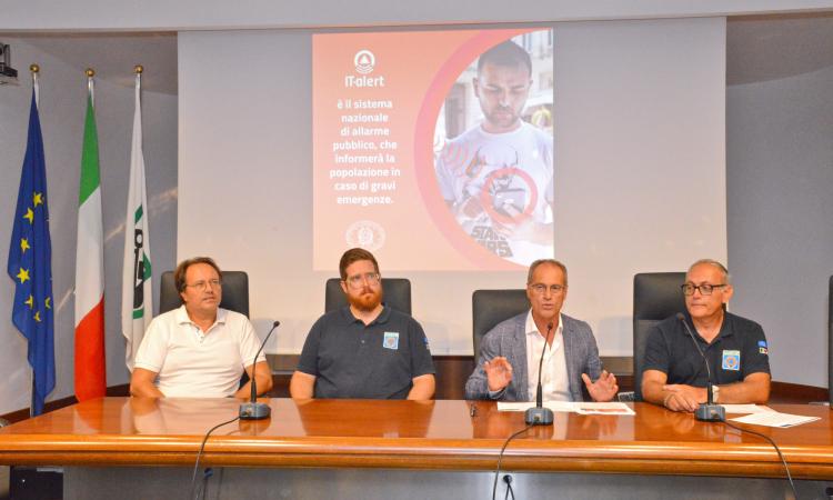 Marche, allarme generale su tutti i cellulari il 12 settembre alle 12: le prove di IT-Alert Marche, allarme generale su tutti i cellulari il 12 settembre alle 12: le prove di IT-Alert