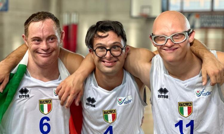 Dalla Anthropos Civitanova al tetto d'Europa: Greco, Cesca e Leocata campioni nel basket Dalla Anthropos Civitanova al tetto d'Europa: Greco, Cesca e Leocata campioni nel basket